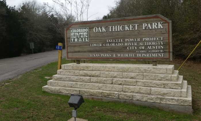 700X420 Oak Thicket Park